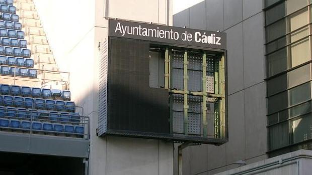 El Ayuntamiento comienza a retirar los videomarcadores de Carranza