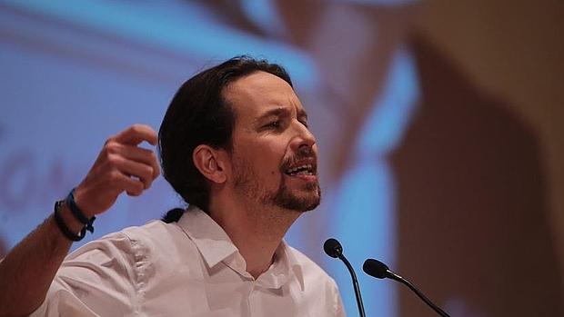 Pablo Iglesias pone al PSOE en la diana