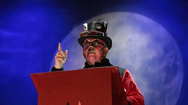 ¡Que el fuego de la fiesta no lo apague nadie!