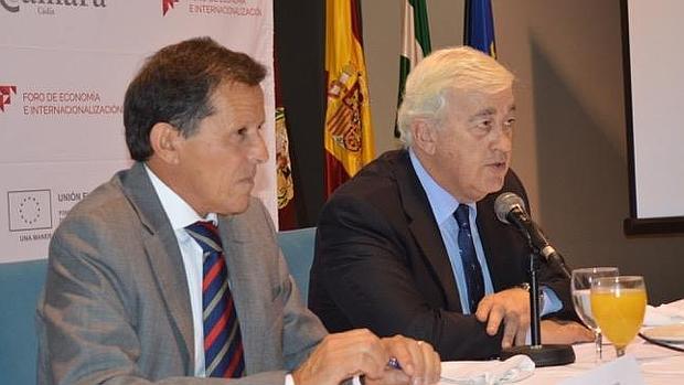 Ángel Juan Pascual, Presidente de la Cámara de Comercio de Cádiz y José Luis Blanco, Presidente de la Autoridad Portuaria Bahía de Cádiz