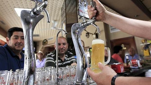 El Puerto celebra su primera Feria de la Cerveza Artesana