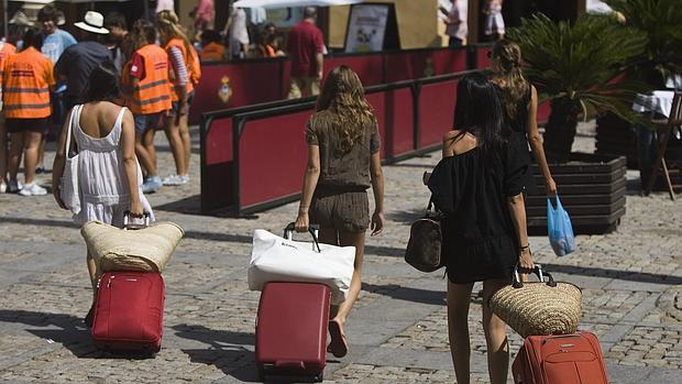 El turismo se abona a la costa gaditana durante esta Semana Santa