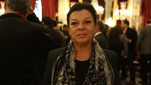 Madre de Susan Bermúdez, Encarnación