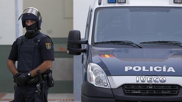 Denuncian la «situación alarmante» de la falta de policías en la comisaría provincial de Cádiz