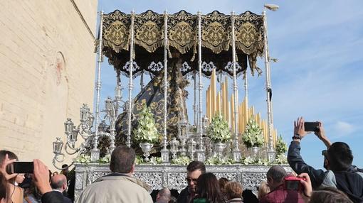 El Miércoles Santo luce al completo para todas las cofradías en Cádiz