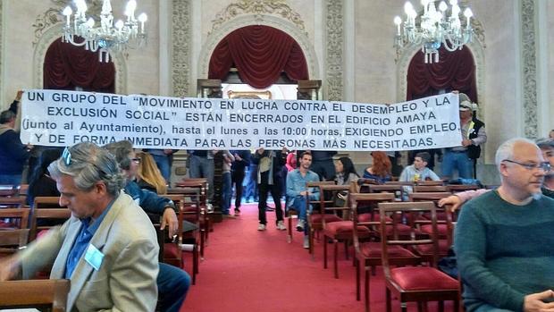 Encierro reivindicativo en Cádiz