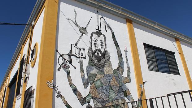 Mural dedicado a Miguel de Cervantes en un edivficio de La Puebla de Cazalla