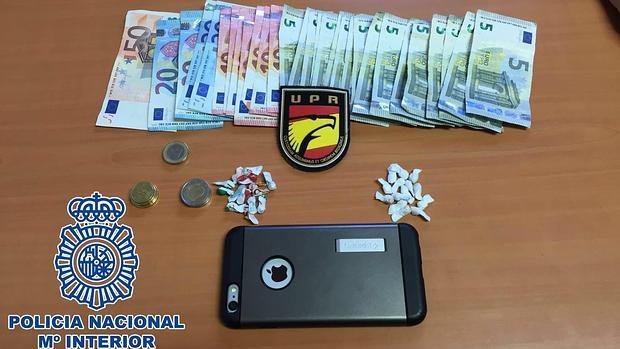 Detenidas tres personas tras ser sorprendidas con cocaína en un control en El Puerto