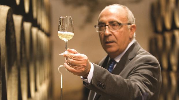 Antonio Flores, elegido el mejor enólogo del mundo