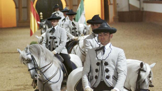 La Real Escuela Andaluza del Arte Ecuestre ofrece este sábado una exhibición extraordinaria