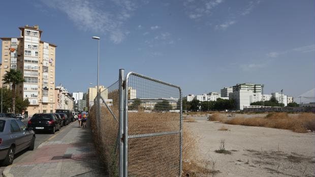 Los antiguos terrenos de CASA se habilitarán para aparcamiento una vez se firme un convenio con Zona Franca.
