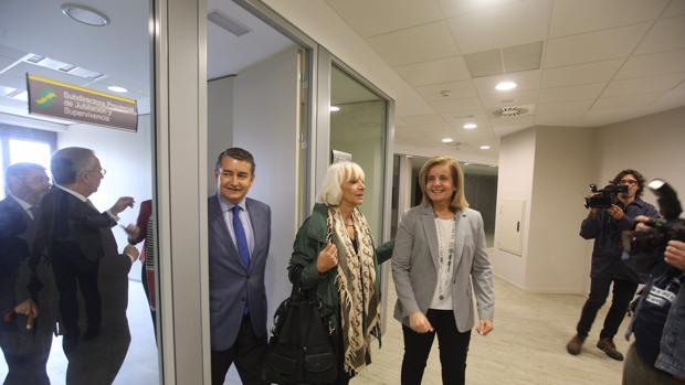 La ministra Báñez ha visitado en Cádiz las obras del edificio de la Seguridad Social
