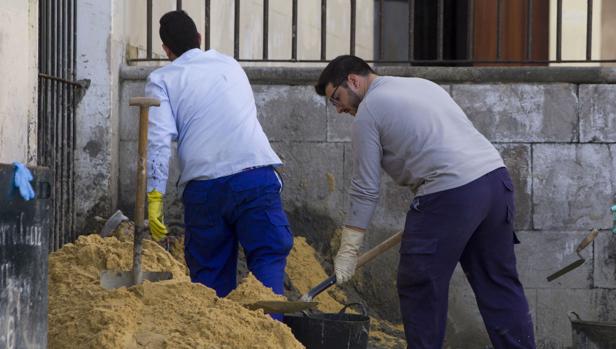 El paro baja en 25.000 personas en la provincia de Cádiz