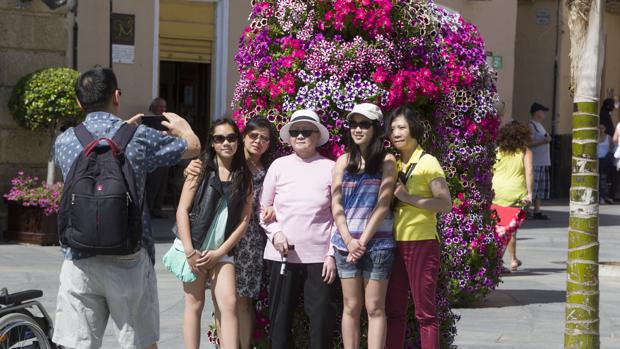 Cada año crece el número de turistas en Cádiz