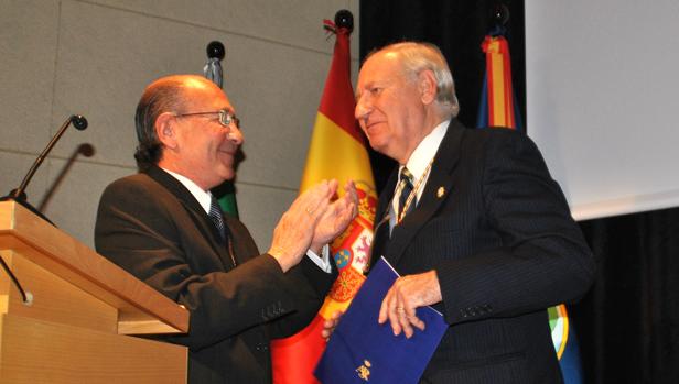 José Enrique de Benito, nuevo presidente de la Academia de San Romualdo