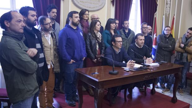 Kichi encabeza una campaña contra las carencias de los planes de empleo de la Junta