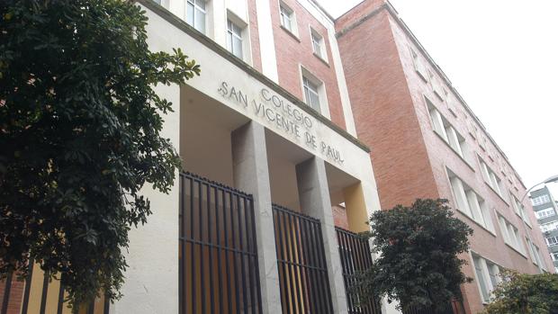 Fachada del colegio gaditano