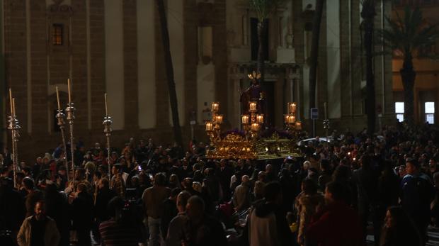 Solemne Vía Crucis de cofradías para el inicio de la Cuaresma