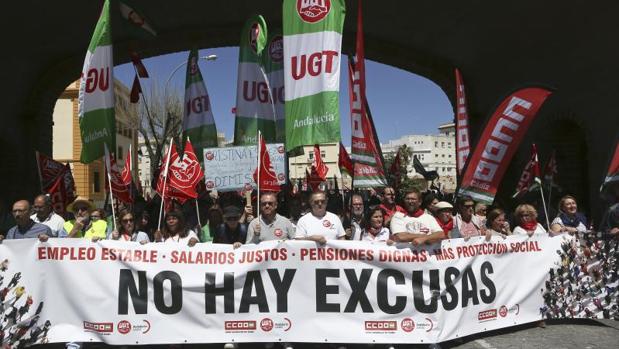 Los sindicatos celebran el Primero de Mayo en Cádiz con manifestaciones separadas y con lemas distintos