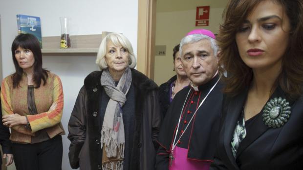 El Obispo, en la inauguración de una residencia de ancianos en 2015