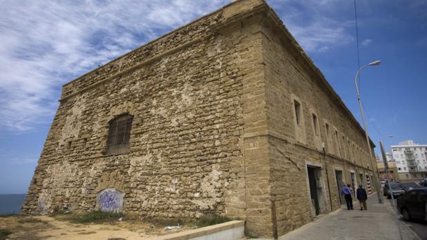 La reparación de las murallas del Baluarte de San Roque se terminarán en once semansa