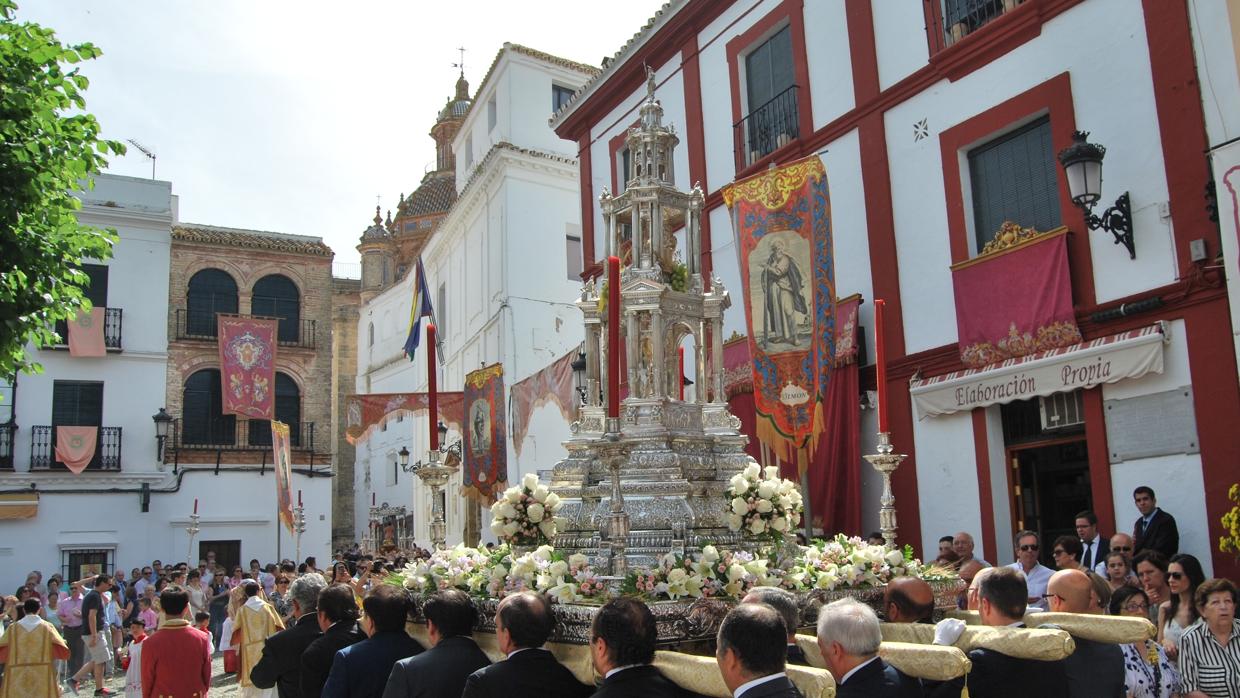 La custodia de Francisco Alfaro, en la localidad sevillana de Carmona