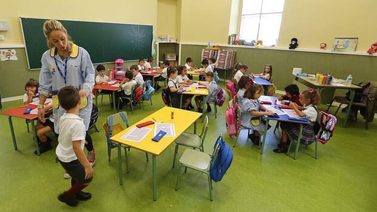 Clases en un colegio de la provincia.