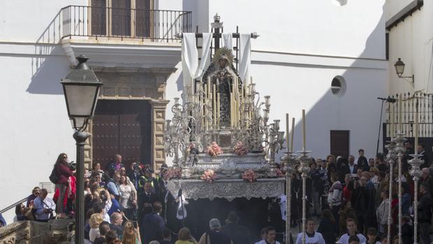 La Virgen de la Soledad en su última salida procesional de Semana Santa