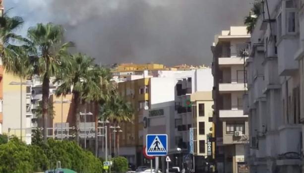 Imagen del incendio en la zona de La Granja