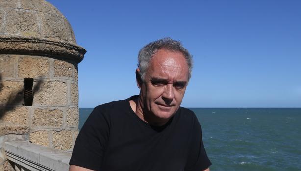 Fotos: Así ha sido la visita de Ferran Adrià