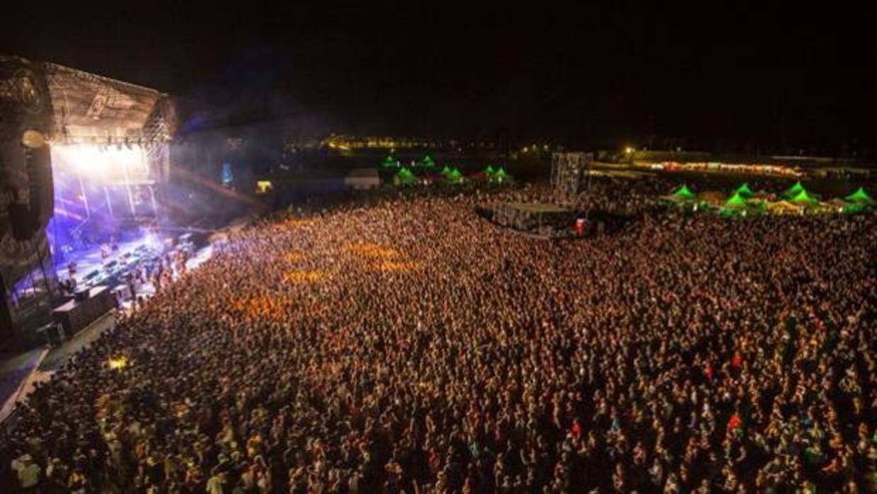 Imagen del festival en una edición celebrada en Costa Ballena