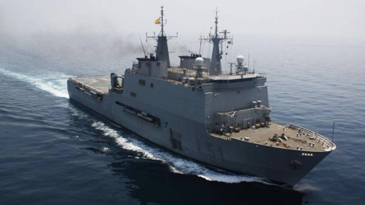 El buque de asalto anfibio 'Galicia' regresa a España desde el océano Índico.