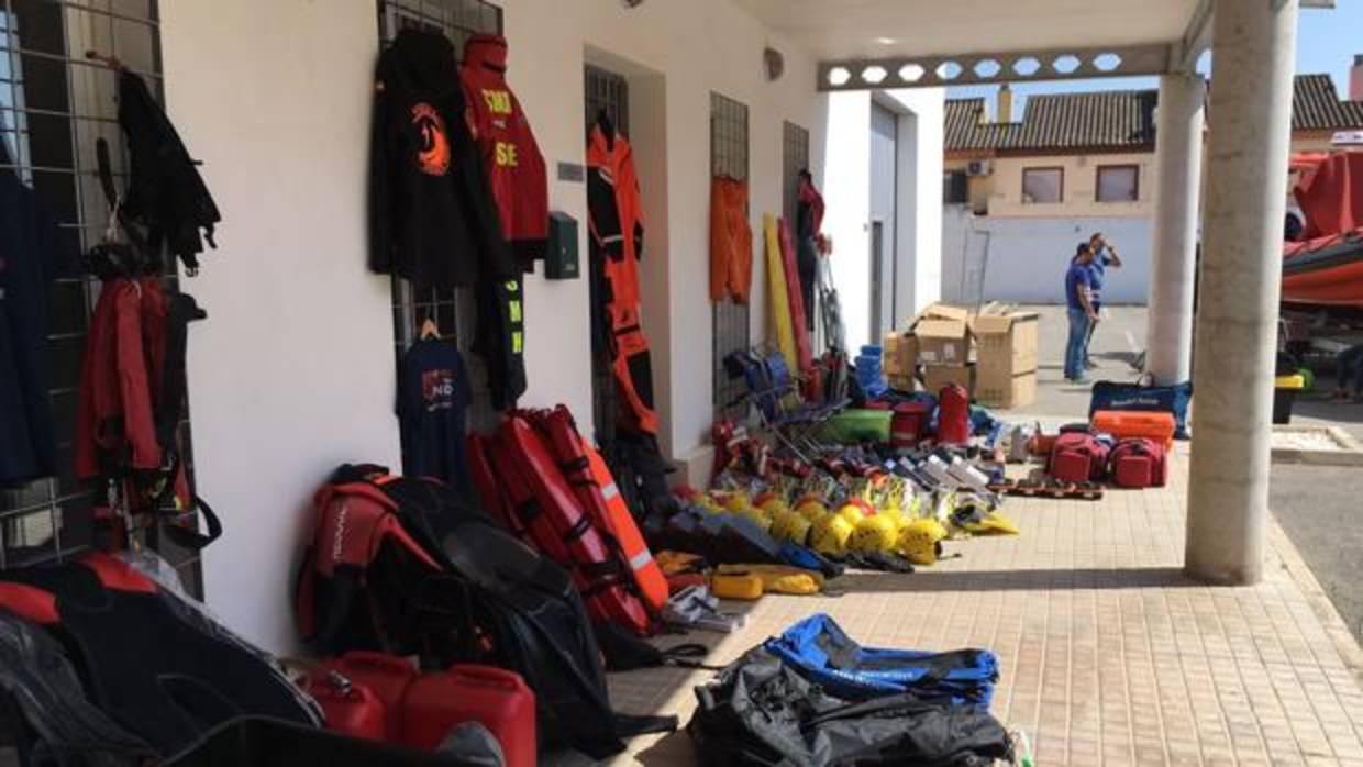 El equipo de salvamento que la ONG sevillana se lleva a Malta