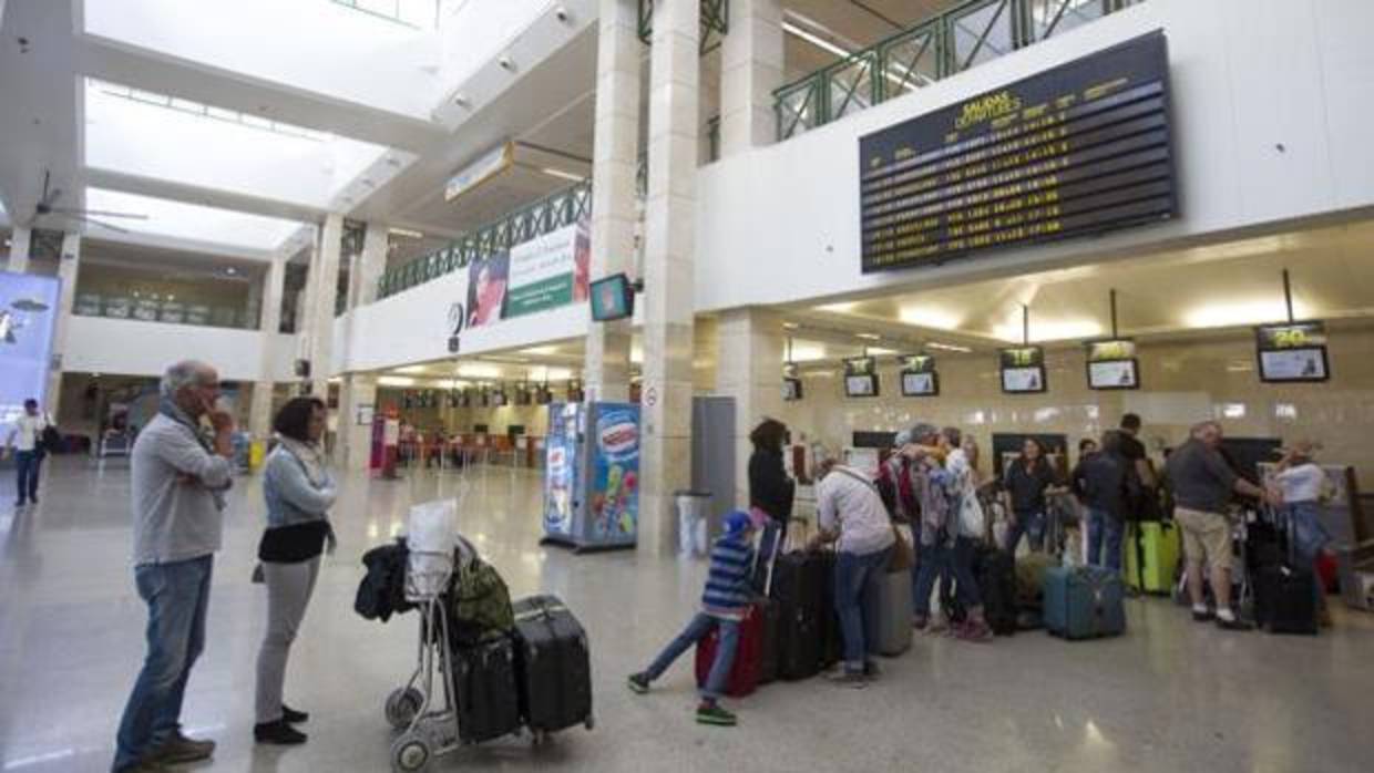 Área de facturación del aeropuerto de Jerez