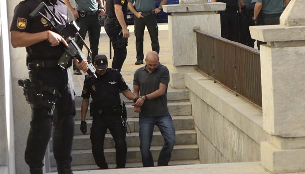 «Los perros y las liebres están ahí»