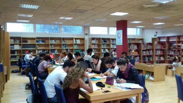 Las bibliotecas estrenan préstamos a domicilio a mayores y discapacitados