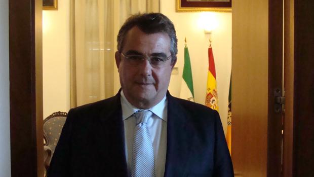 Moresco sustituye a Sebastián Ruiz en la Subdelegación del Gobierno de Cádiz