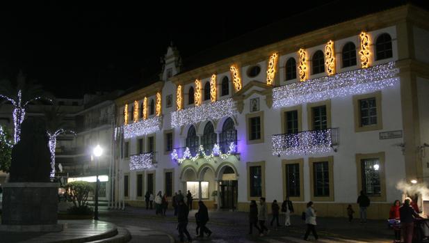 La calle San Sebastián fue testigo del inicio de la Navidad en Dos Hermanas