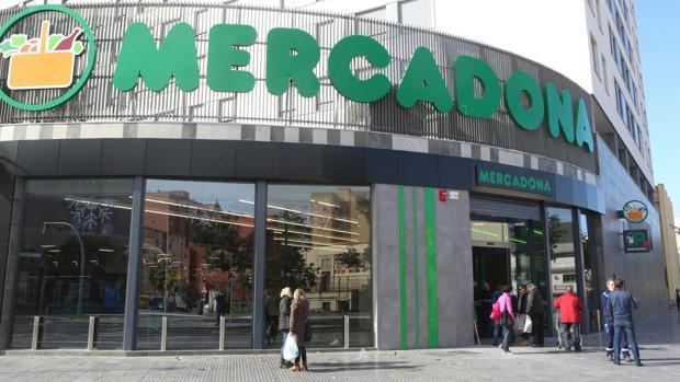 Mercadona abre su segundo supermercado en Cádiz capital e implanta su modelo de tienda