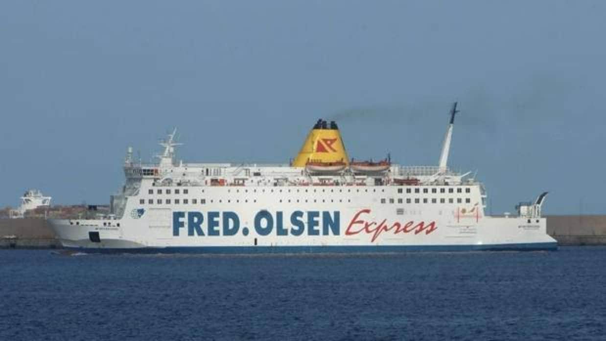 La naviera Fred Olsen traerá a toda su flota para celebrar su día grande en Cádiz