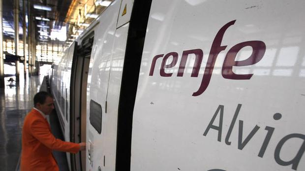 Renfe mantiene el listón y cerrará el año con 800.000 viajeros en Cádiz