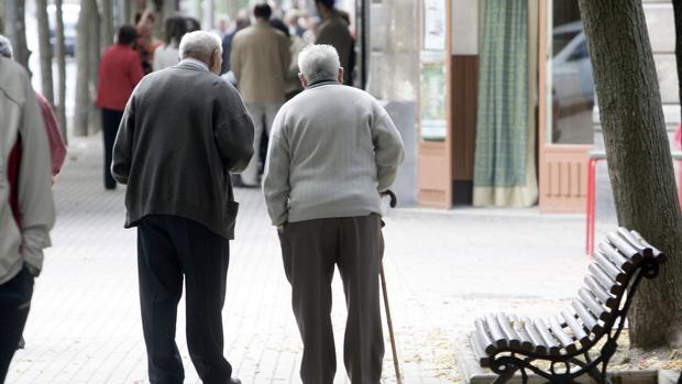 Exigen soluciones a la Junta ante el cierre del comedor de pensionistas