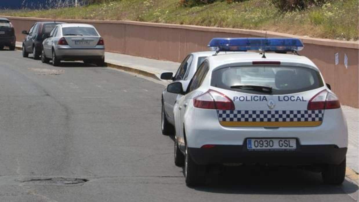 La Policía Local de Castilleja de la Cuesta ha detenido a un repartidor por conducir drogado
