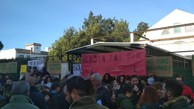 La AMPA del Ana Josefa Mateos exige seguridad para que los alumnos vuelvan a clase