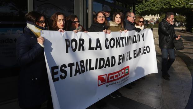 Las informadoras turísticas de Cádiz, en lucha por sus empleos