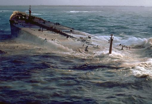 El naufragio del Amoco Cádiz: 40 años de la mayor tragedia ecológica