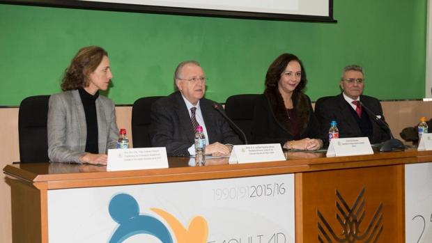 26 profesionales participan en el curso procesal
y laboral del Colegio de Graduados Sociales