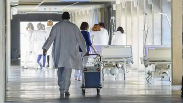 Detenido por abusos sexuales un varón de Olivares que se hacía pasar por médico en visitas hospitalarias