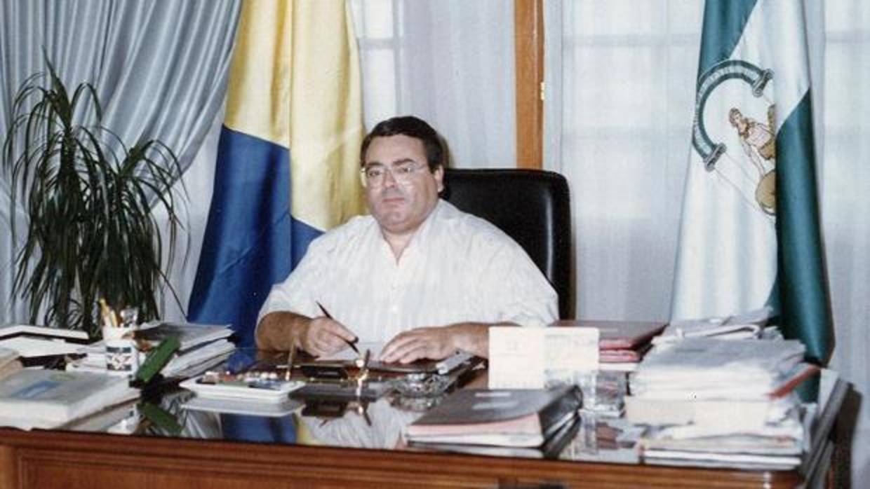 Antonio Pérez, en una foto de archivo en el despacho de la Alcaldía de San Juan