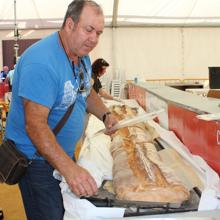 El bocadillo se sustenta en un pieza de pan de 4 metros